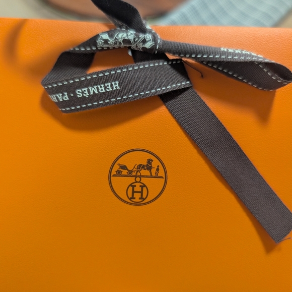 Hermes Gift Bag - Picture 3 of 4